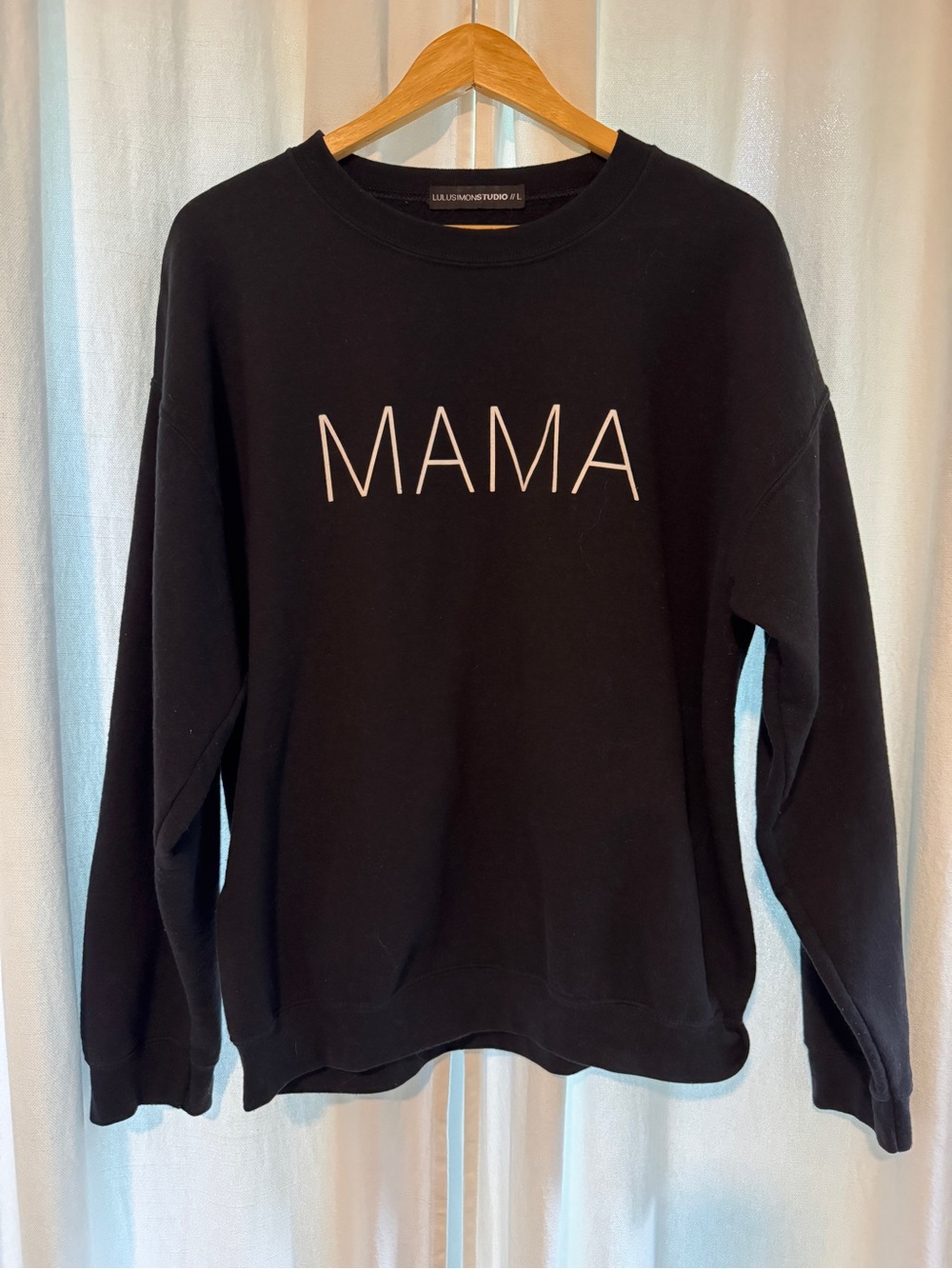 Black MAMA Crewneck Sweatshirt